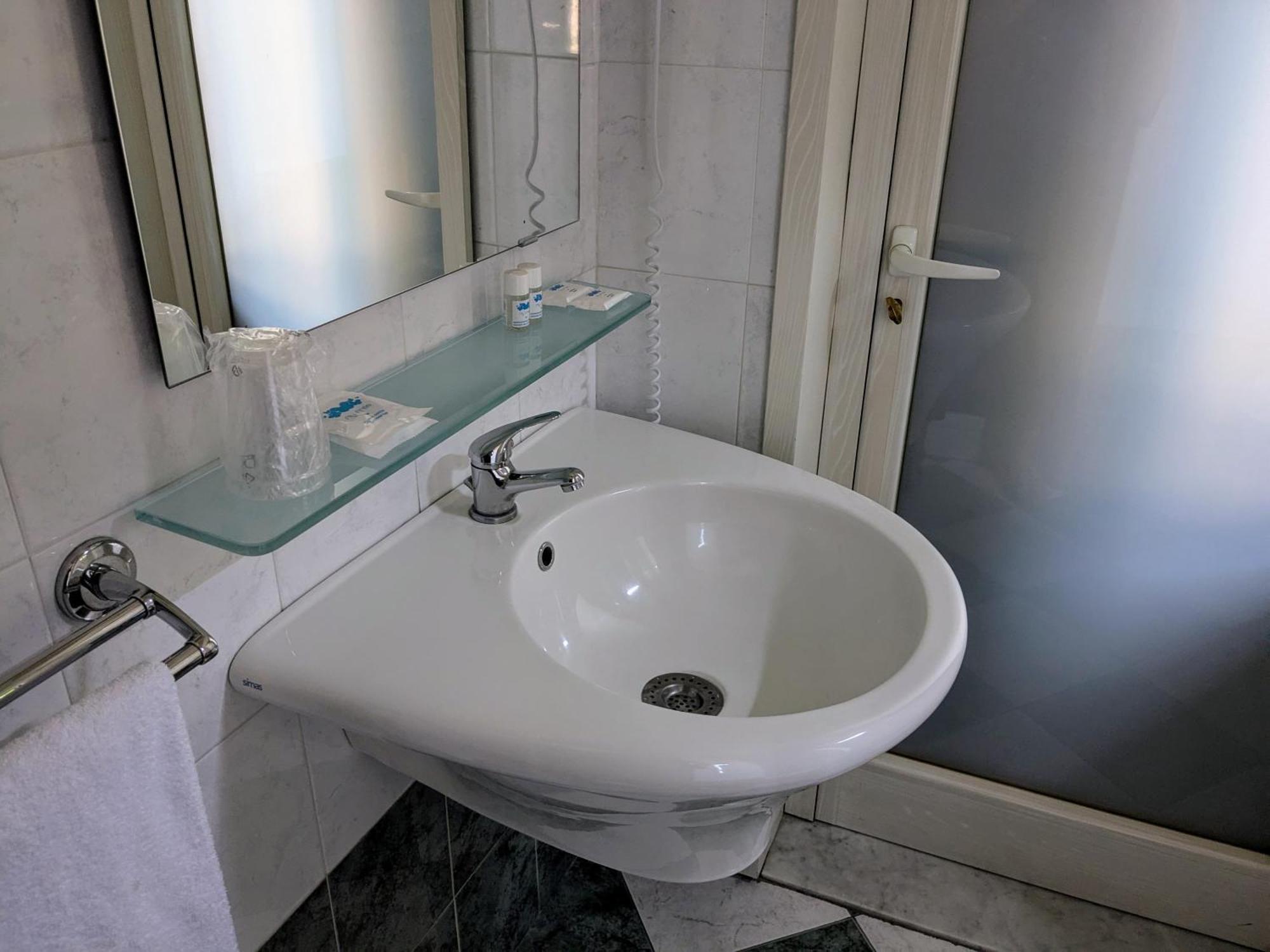 Hotel Soggiorno Athena Pisa Esterno foto