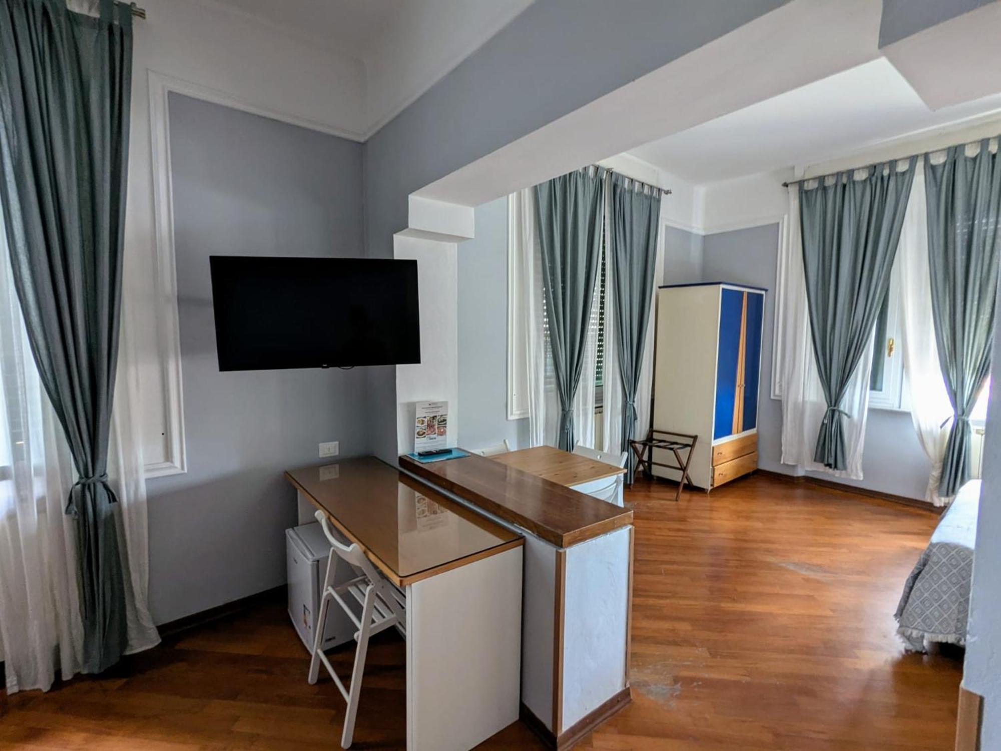 Hotel Soggiorno Athena Pisa Esterno foto